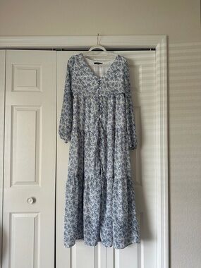 Sugarlips Blue Floral Tiered Maxi Dress